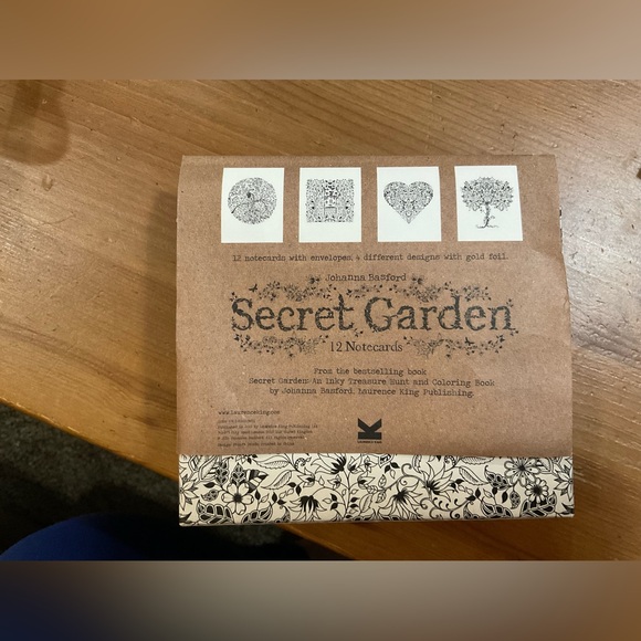 Johanna Basford: Duo/set of post cards and blank note cards with envelopes. - Picture 7 of 9